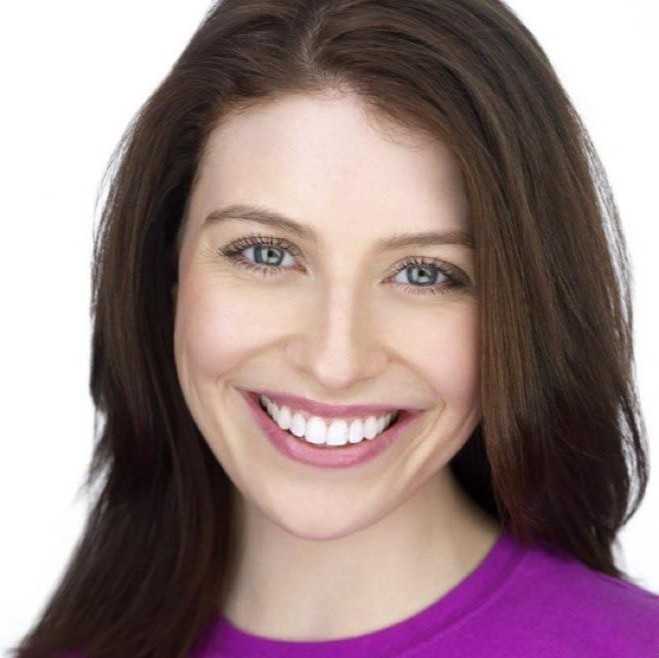 Irisheadshot - Iris McQuillan-Grace
